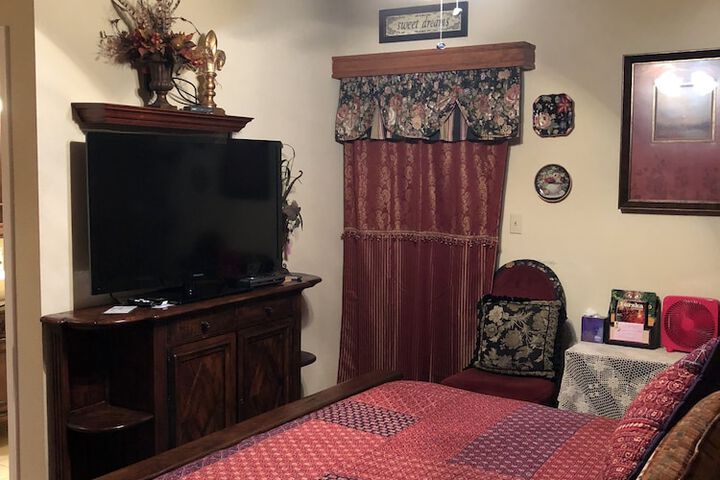 Room 183 of 289