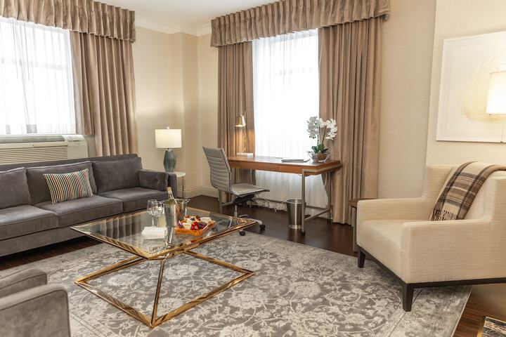 Room 22 of 50