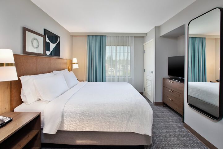 Staybridge Suites Bismarck by IHG