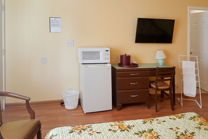 Room 9 of 22