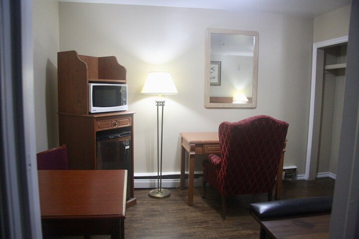 Room 12 of 39