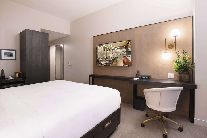 Room 20 of 45