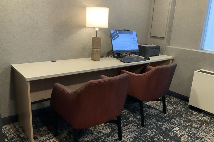 Business Center 55 of 56