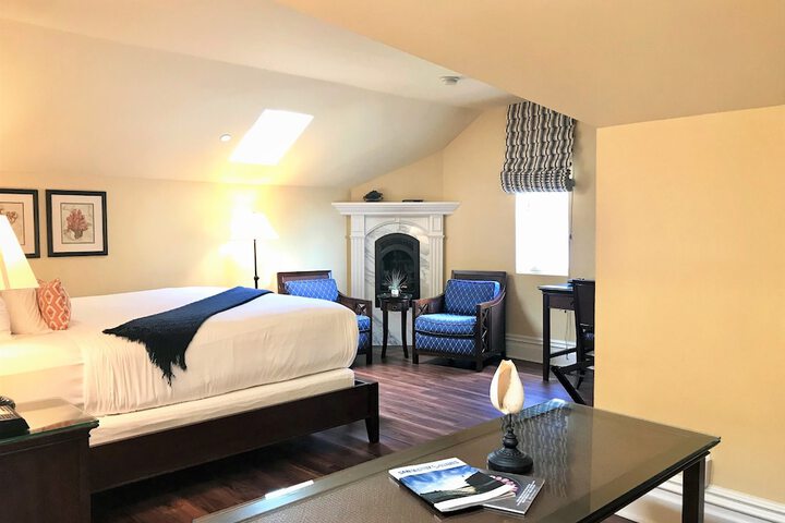 Room 18 of 45