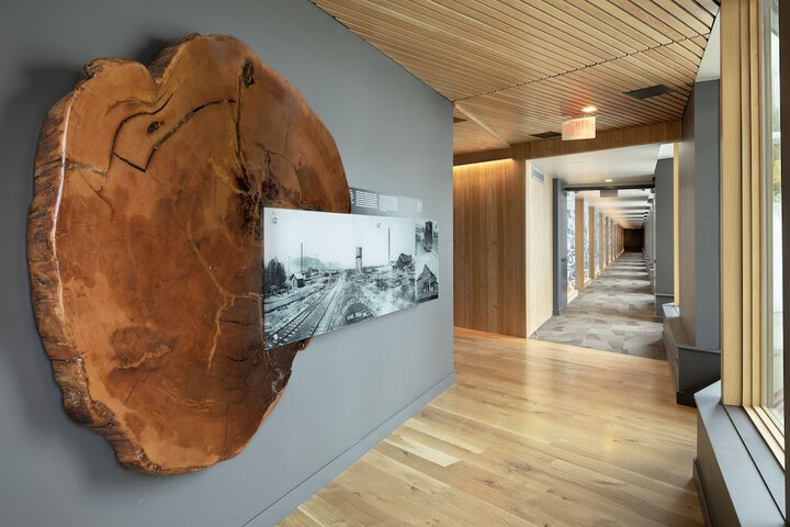 Hotel Interior 11 of 34