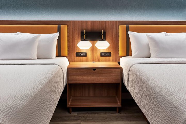 La Quinta Inn & Suites by Wyndham Thousand Oaks-Newbury Park