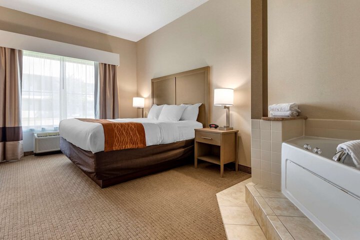 Room 12 of 35