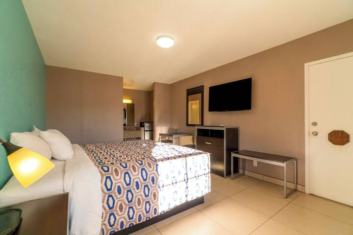 Woodfield Inn & Suites Hotel O Yoakum TX 111