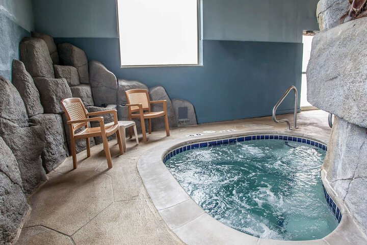 Quality Inn & Suites Hannibal West