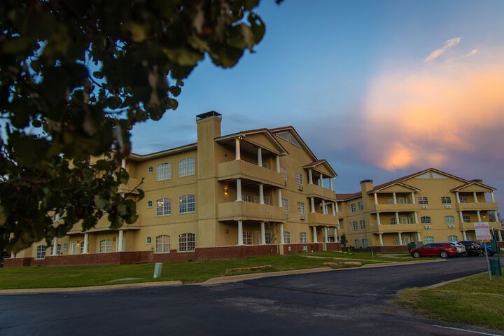 Hotel 3 of 125
