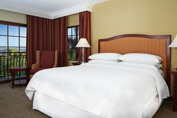 Room 21 of 72