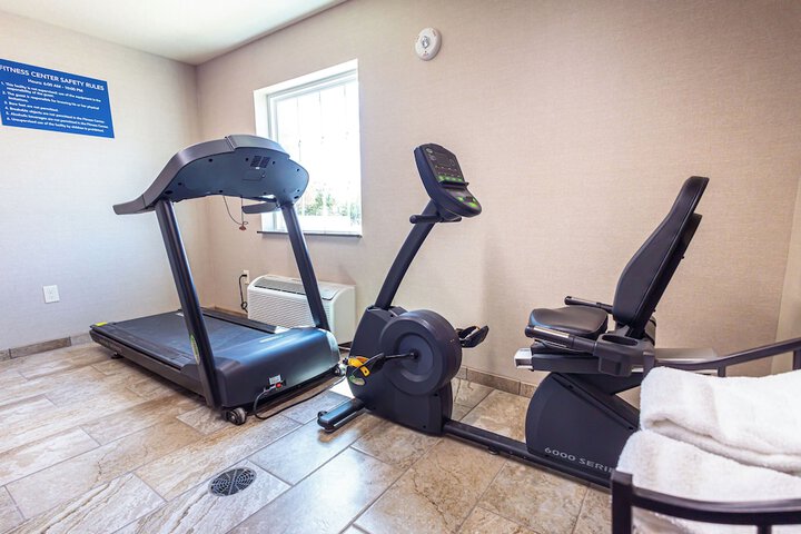 Cobblestone Inn & Suites – Big Lake