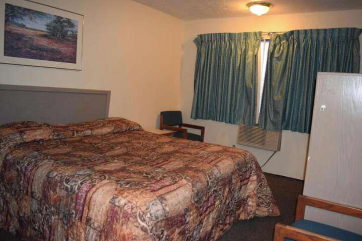 Room 16 of 21