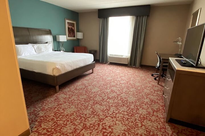 Room 15 of 68