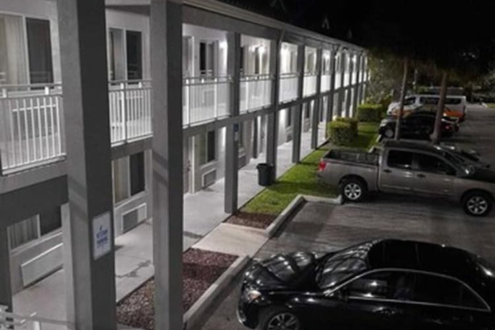 Hotel 3 of 48