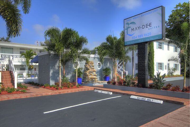 Hotel 3 of 63