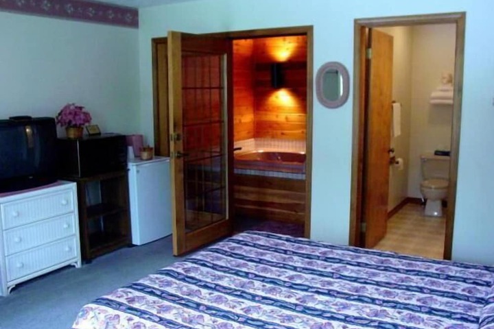 Room 65 of 95