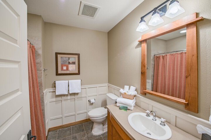 Silver Mountain Lodging