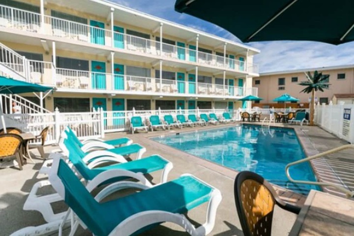 Pool 5 of 37