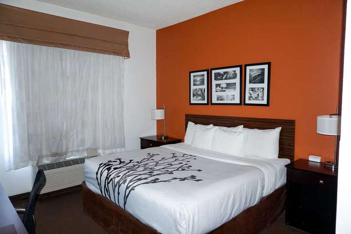 Room 28 of 42