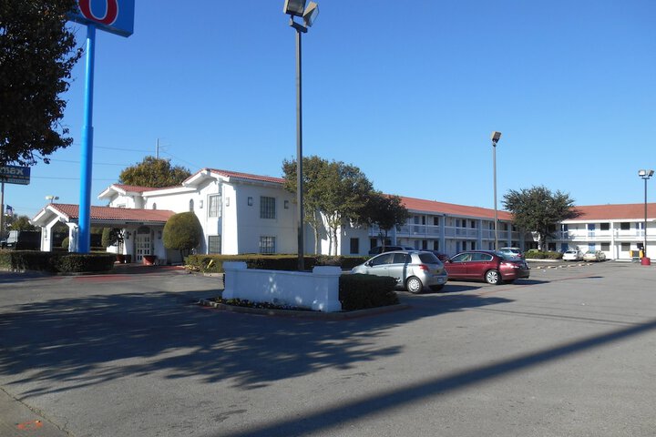 Motel 6 Garland TX - Northeast Dallas