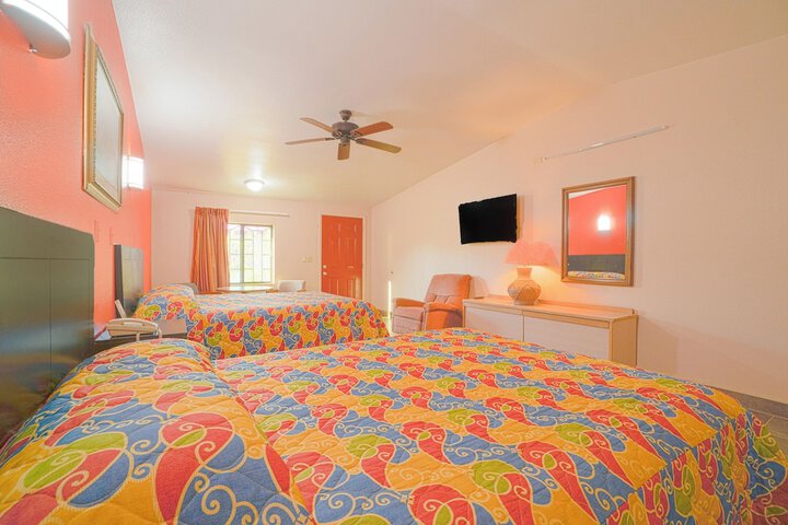 Room 58 of 75