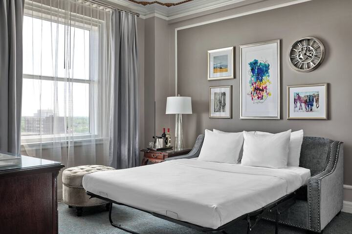 The Hotel Saskatchewan Autograph Collection