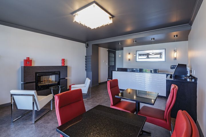 Hotel Interior 9 of 45