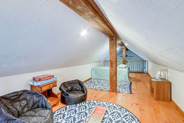 Jones Mills Vacation Rental: Near Skiing & Hiking!