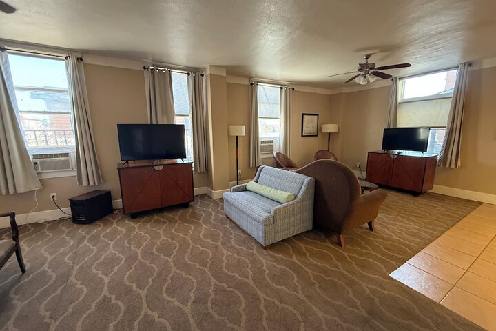 The Gadsden Hotel
