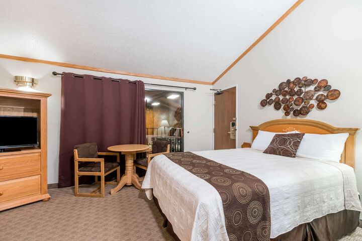 Room 9 of 31
