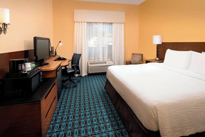 Fairfield Inn & Suites Weatherford