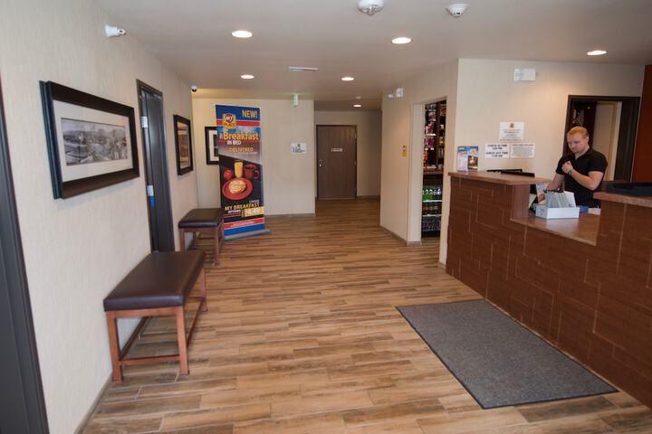 Hotel 4 of 32