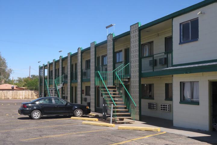 Hotel 4 of 60