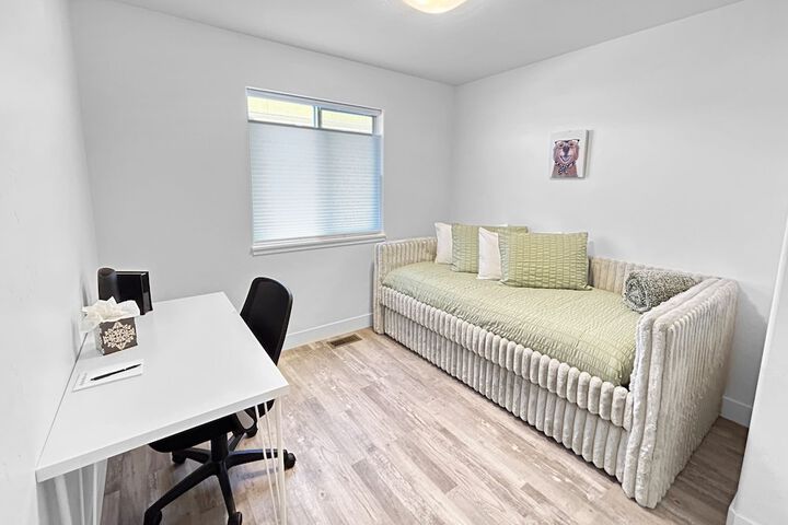 Bark & Bike Abode 3 Bedroom Home