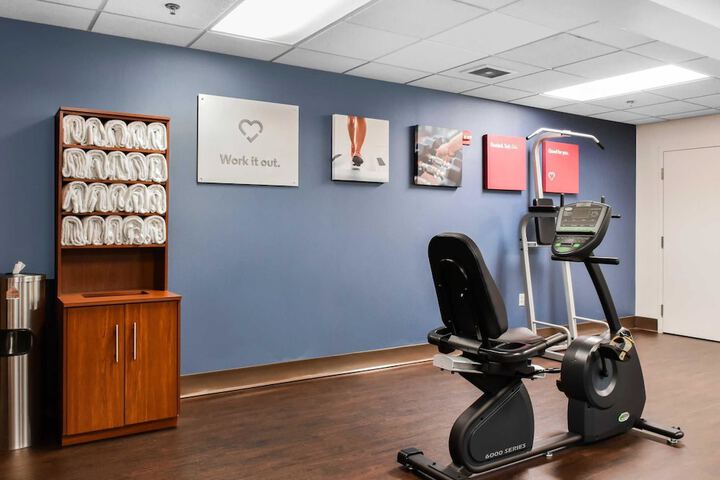 Comfort Suites Downtown Carlisle