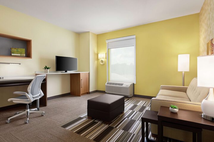 Room 21 of 43