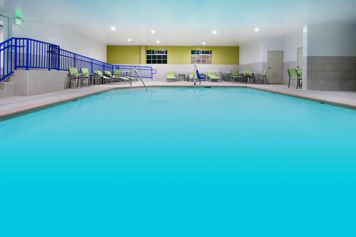 Pool 4 of 27