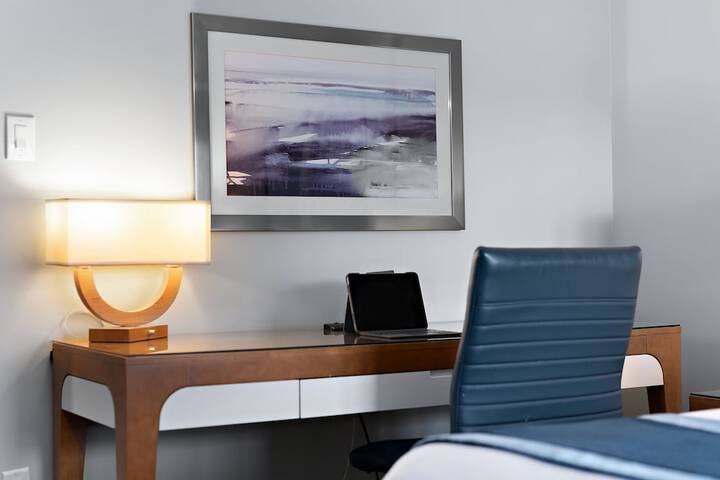 Room 16 of 37