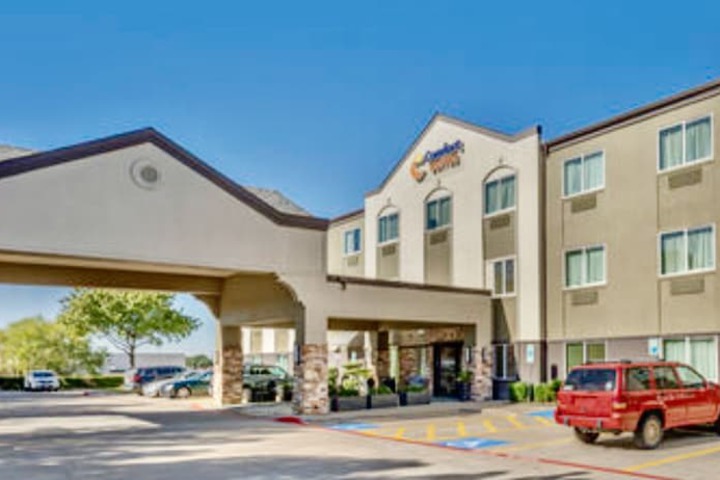Hotel 3 of 40