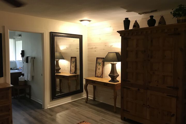 Room 65 of 89