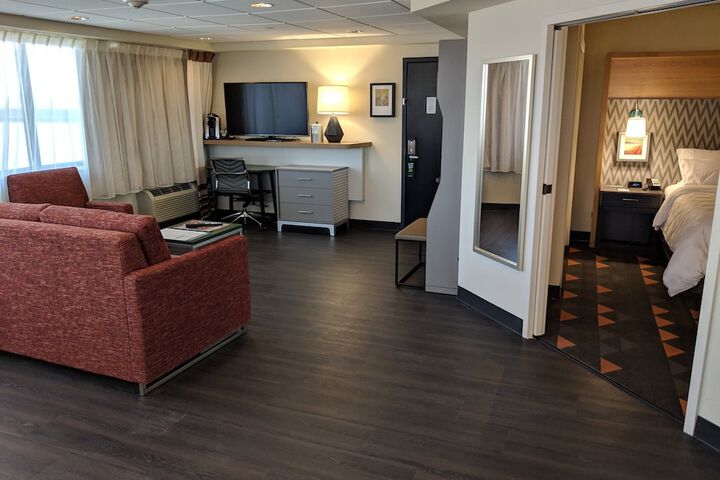 Room 11 of 50