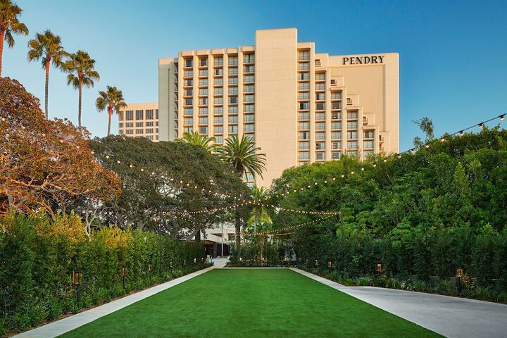 Pendry Newport Beach