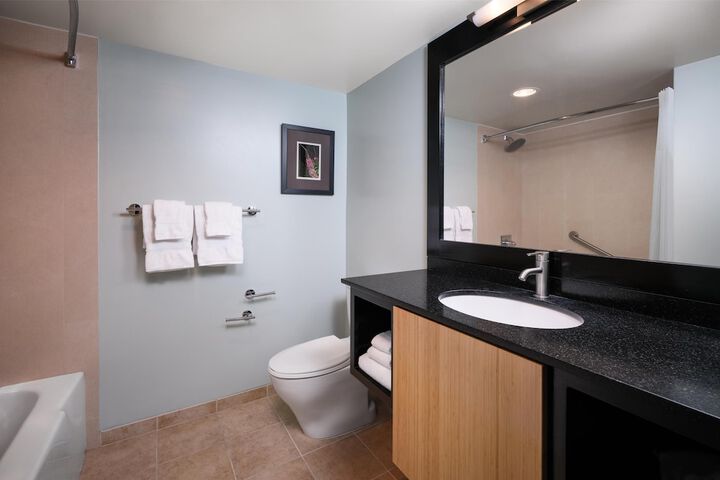 Best Western Plus Hood River Inn