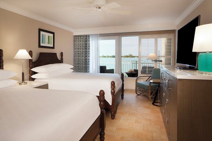 Pier House Resort & Spa