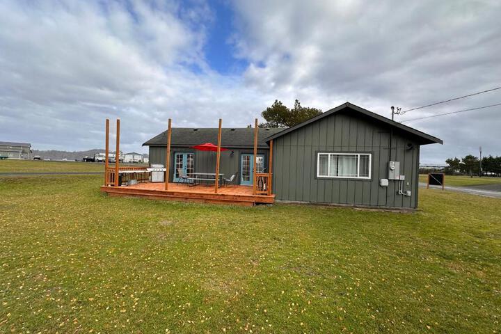 Willapa Bay House (dot) Com