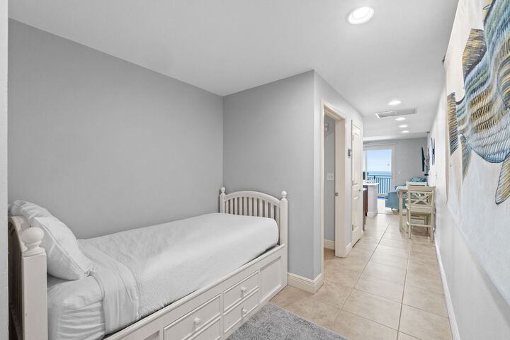 Room 58 of 284
