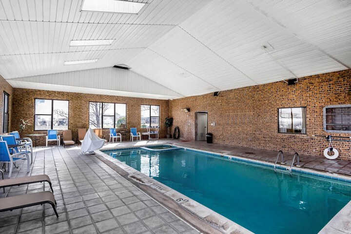 Pool 4 of 26