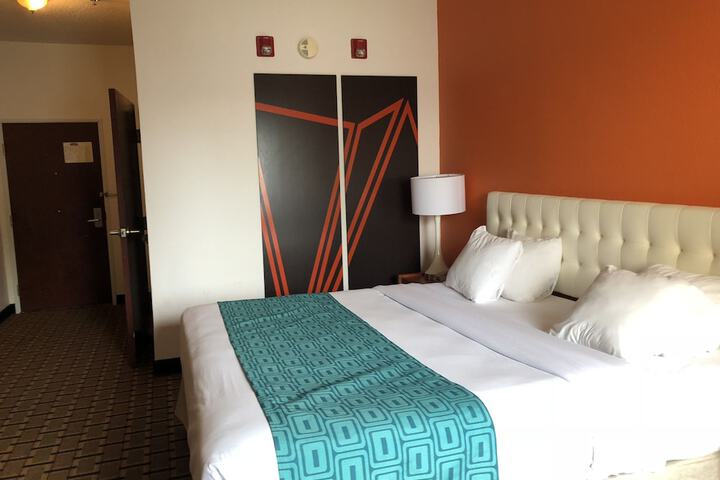 Room 15 of 35