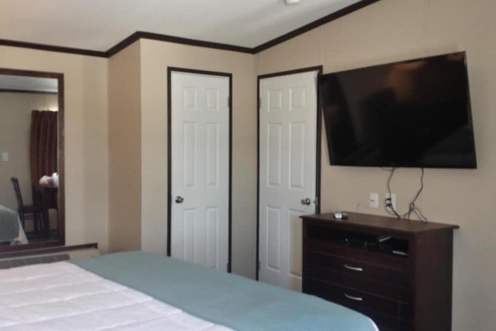 Instalodge Hotel & Suites